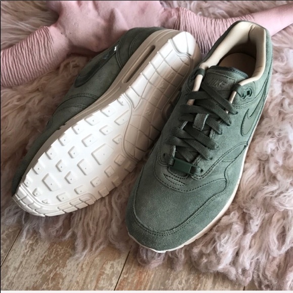 NWT Nike ID Air Max 1 Custom Premium - Picture 7 of 7